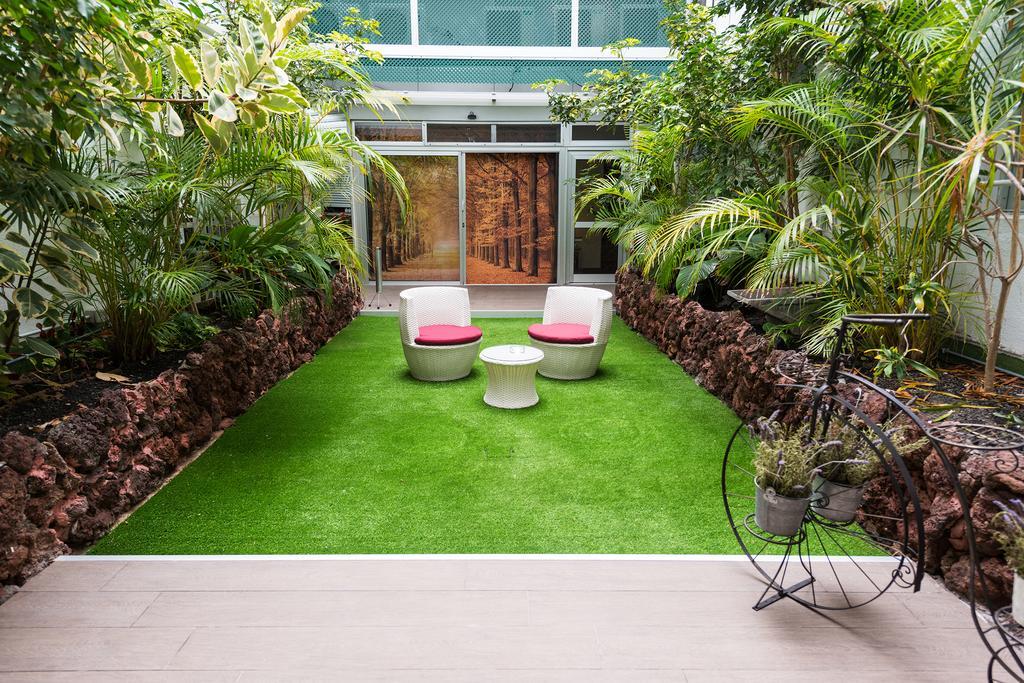 Suites Garden Loft Andy Warhol لاس بالماس دي غران كاناريا المظهر الخارجي الصورة